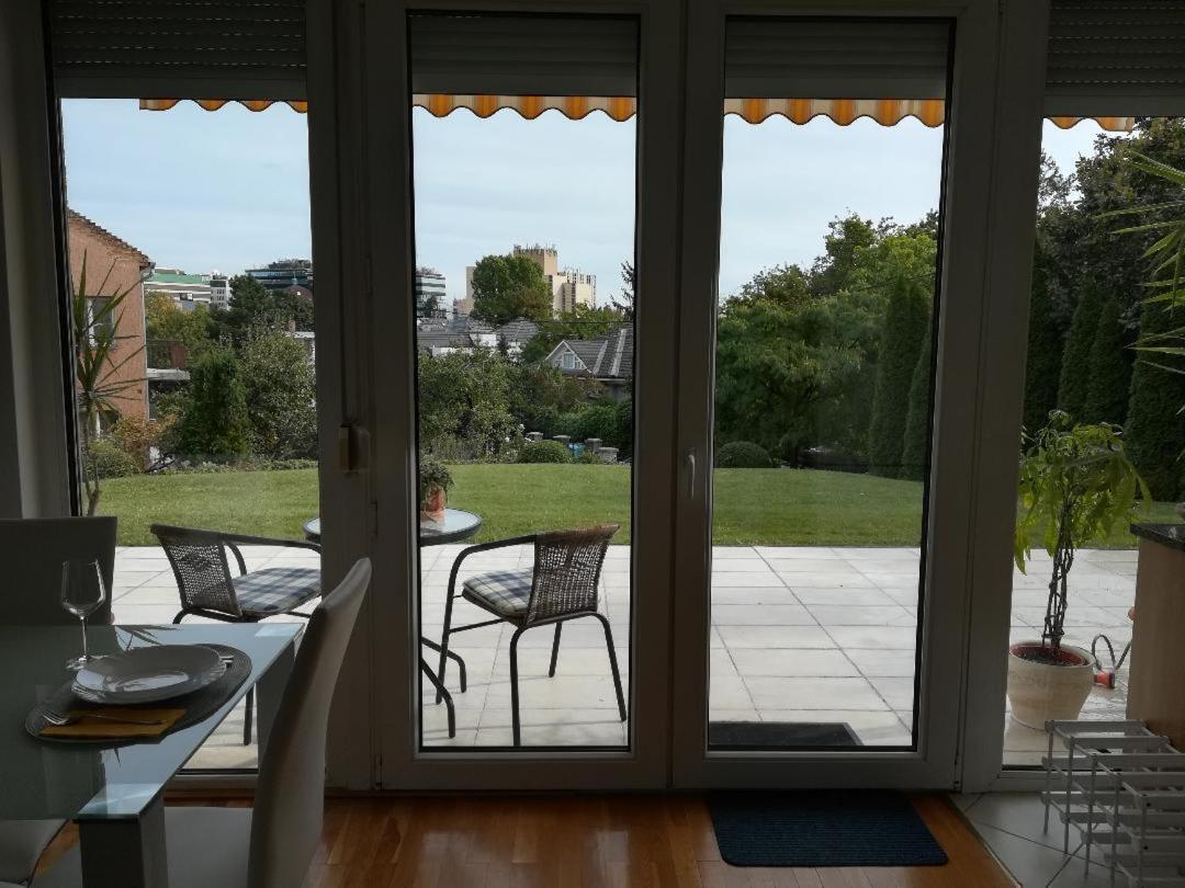 Homy Apartment In Buda, With Safe Garage And Terrace Budapest Esterno foto