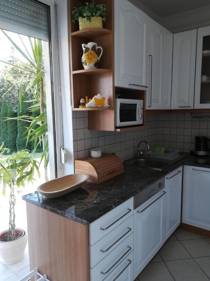 Homy Apartment In Buda, With Safe Garage And Terrace Budapest Esterno foto