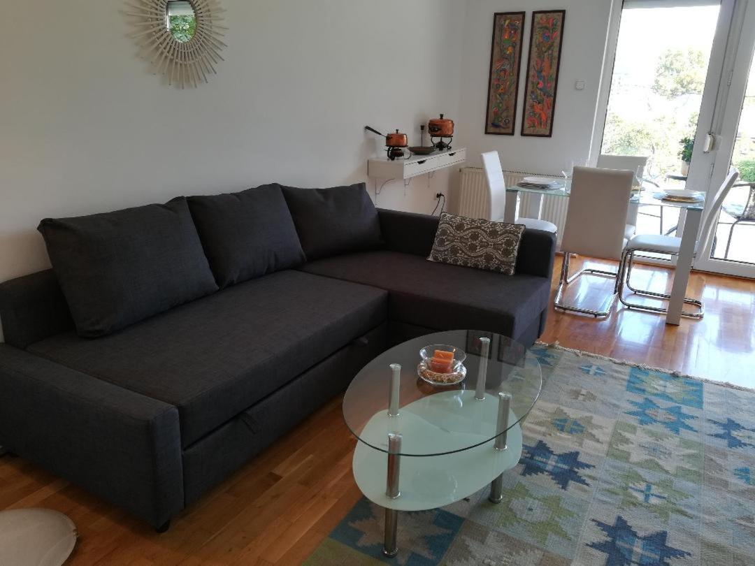 Homy Apartment In Buda, With Safe Garage And Terrace Budapest Esterno foto